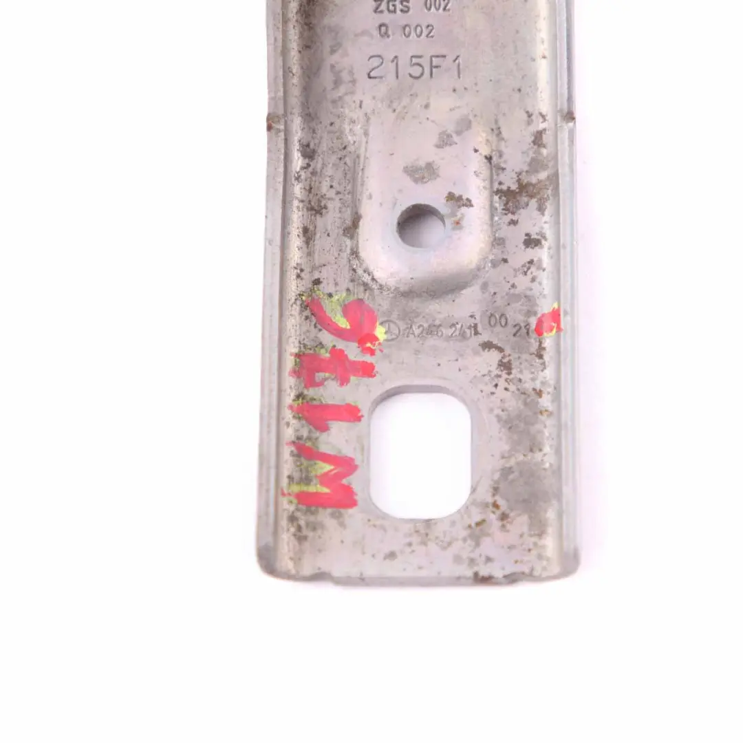 Soporte de la caja de cambios del motor Mercedes W176 W246 para con número de pieza A2462410021 Soporte de la caja de cambios del motor Mercedes W176 W246 - SKU A2462410021 - Número de pieza A2462410021