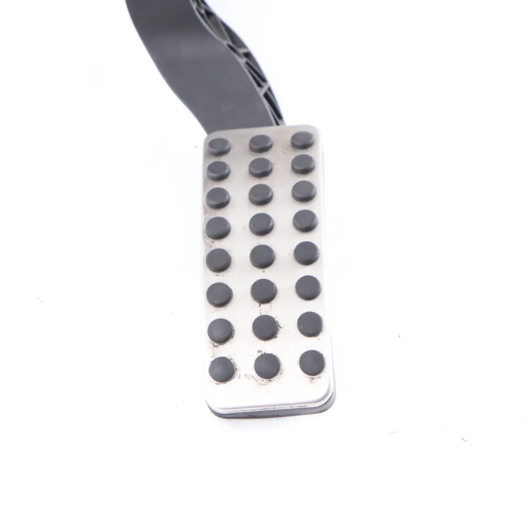 Pédale d'accélérateur Mercedes W176 W246 Unité d'accélération pour à propos du numéro de pièce A2463001904 Pédale d'accélérateur Mercedes W176 W246 Unité d'accélération - SKU A2463001904 - Numéro de pièce A2463001904