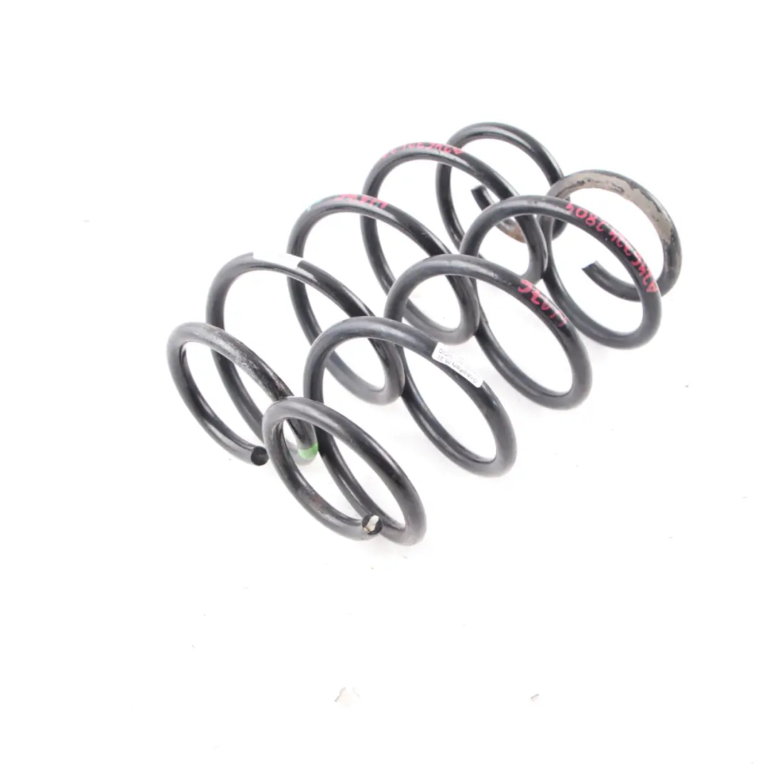 Ressort de suspension arrière pour Mercedes W176 W246 à propos du numéro de pièce A2463242804 Mercedes W176 W246 Ressort de suspension arrière - SKU A2463242804 - Numéro de pièce A2463242804