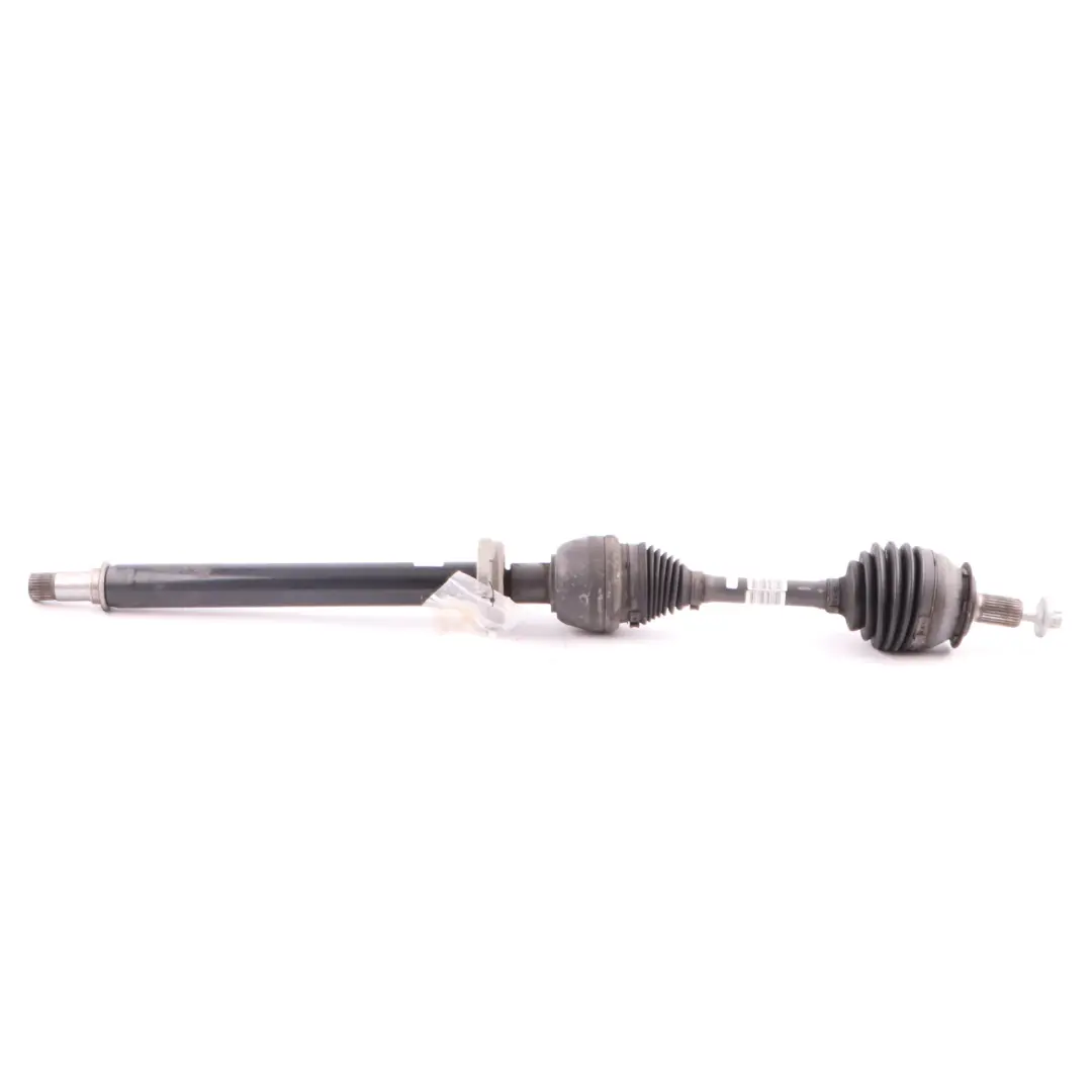 OM651 Albero di trasmissione albero uscita anteriore destro per Mercedes W176 W246 con numero di parte A2463301701 Mercedes W176 W246 OM651 Albero di trasmissione albero uscita anteriore destro - SKU A2463301701 - Numero di parte A2463301701