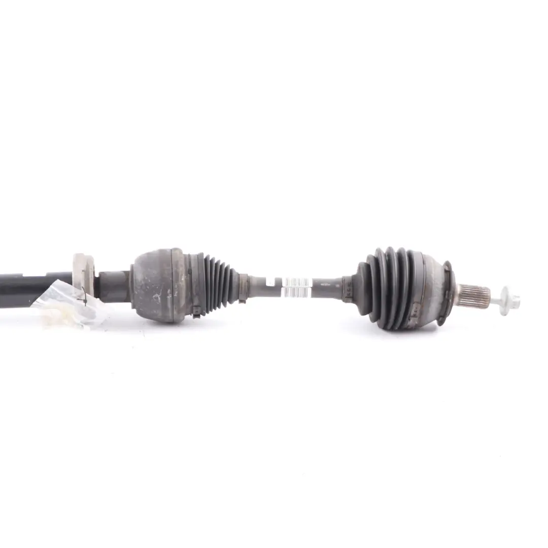 OM651 Albero di trasmissione albero uscita anteriore destro per Mercedes W176 W246 con numero di parte A2463301701 Mercedes W176 W246 OM651 Albero di trasmissione albero uscita anteriore destro - SKU A2463301701 - Numero di parte A2463301701