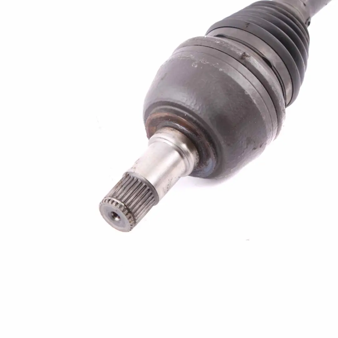 Links Kardanwelle Schaltgetriebe für Mercedes W176 mit Teilenummer A2463309000 Mercedes W176 Links Kardanwelle Schaltgetriebe - SKU A2463309000 - Teilenummer A2463309000