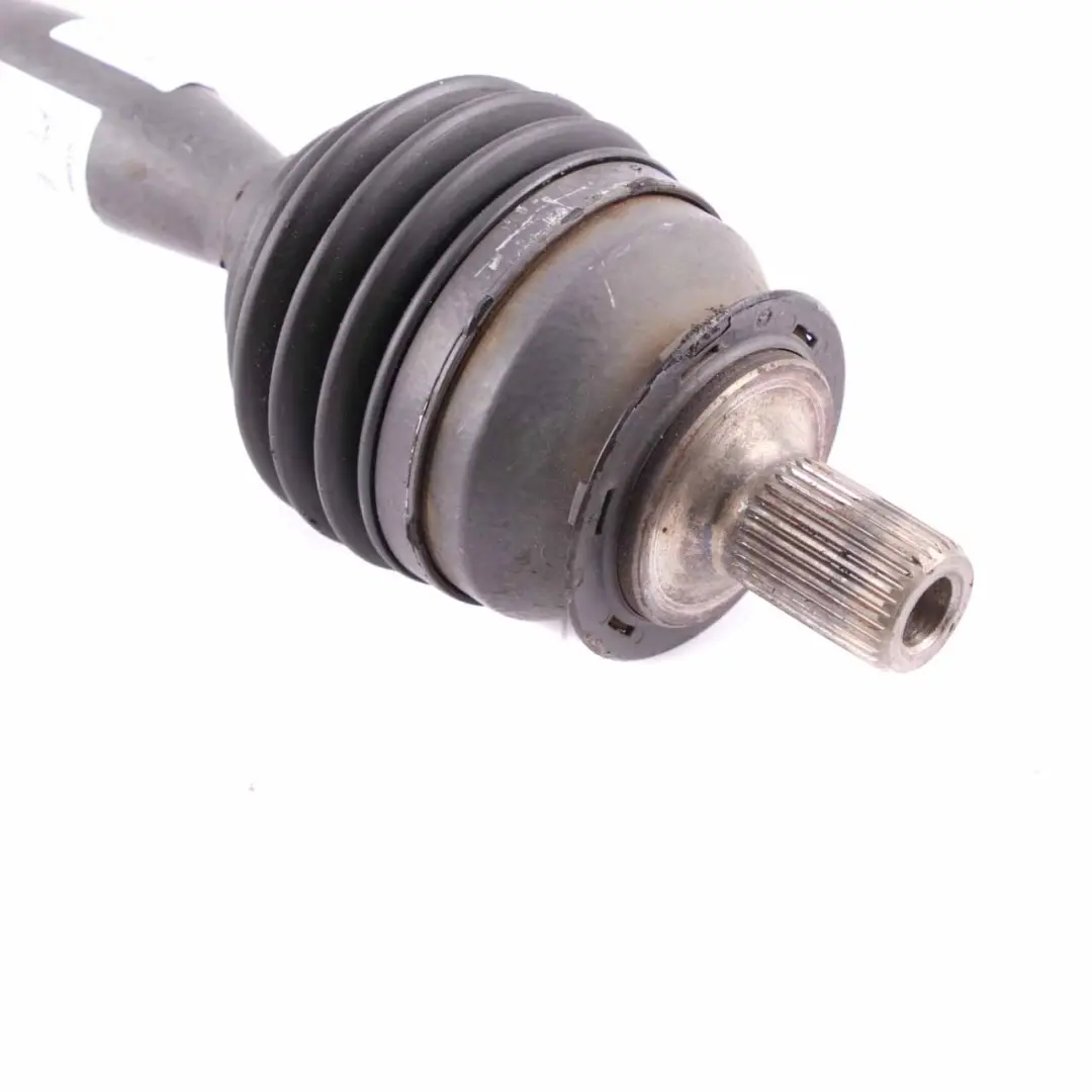 Links Kardanwelle Schaltgetriebe für Mercedes W176 mit Teilenummer A2463309000 Mercedes W176 Links Kardanwelle Schaltgetriebe - SKU A2463309000 - Teilenummer A2463309000