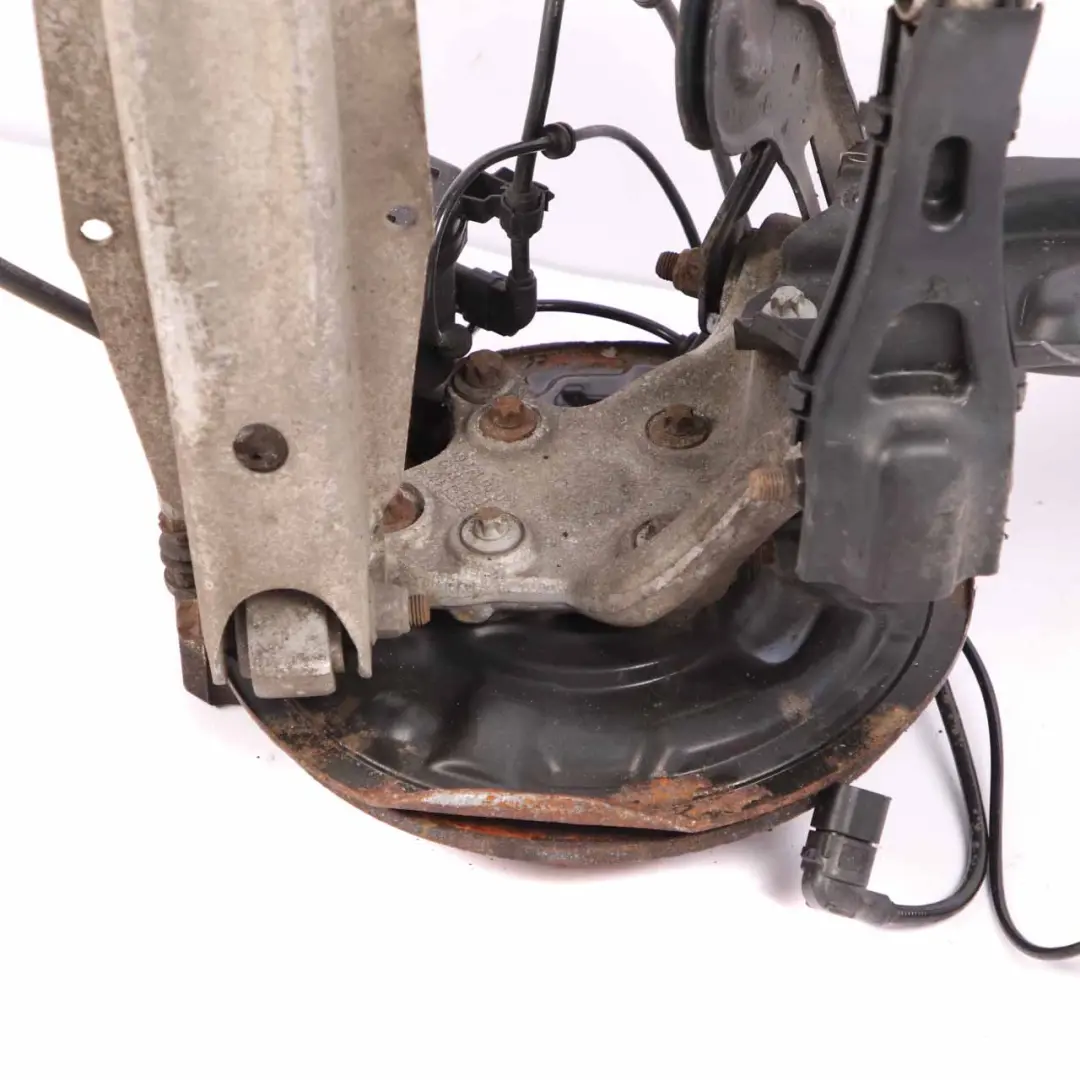 Hinten Links Aufhängung Bein Radträger Nabe Achsschenkel Mercedes W176 W246 - SKU A2463503541-1 - Teilenummer A2463503541