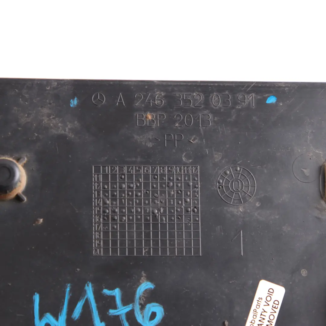 Unterflurabdeckung Hinterachse Unterbodenverkleidung für Mercedes W176 W246 mit Teilenummer A2463520391 Mercedes W176 W246 Unterflurabdeckung Hinterachse Unterbodenverkleidung - SKU A2463520391 - Teilenummer A2463520391