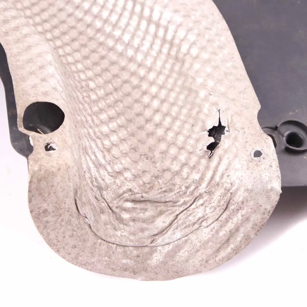 Unterflurabdeckung Hinterachse Unterbodenverkleidung für Mercedes W176 W246 mit Teilenummer A2463520391 Mercedes W176 W246 Unterflurabdeckung Hinterachse Unterbodenverkleidung - SKU A2463520391 - Teilenummer A2463520391