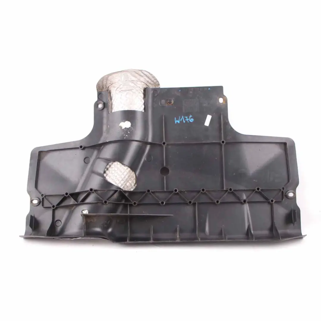 Mercedes W176 W246 Cache Sous Plancher Essieu Arrière Cache Plancher - SKU A2463520391 - Numéro de pièce A2463520391