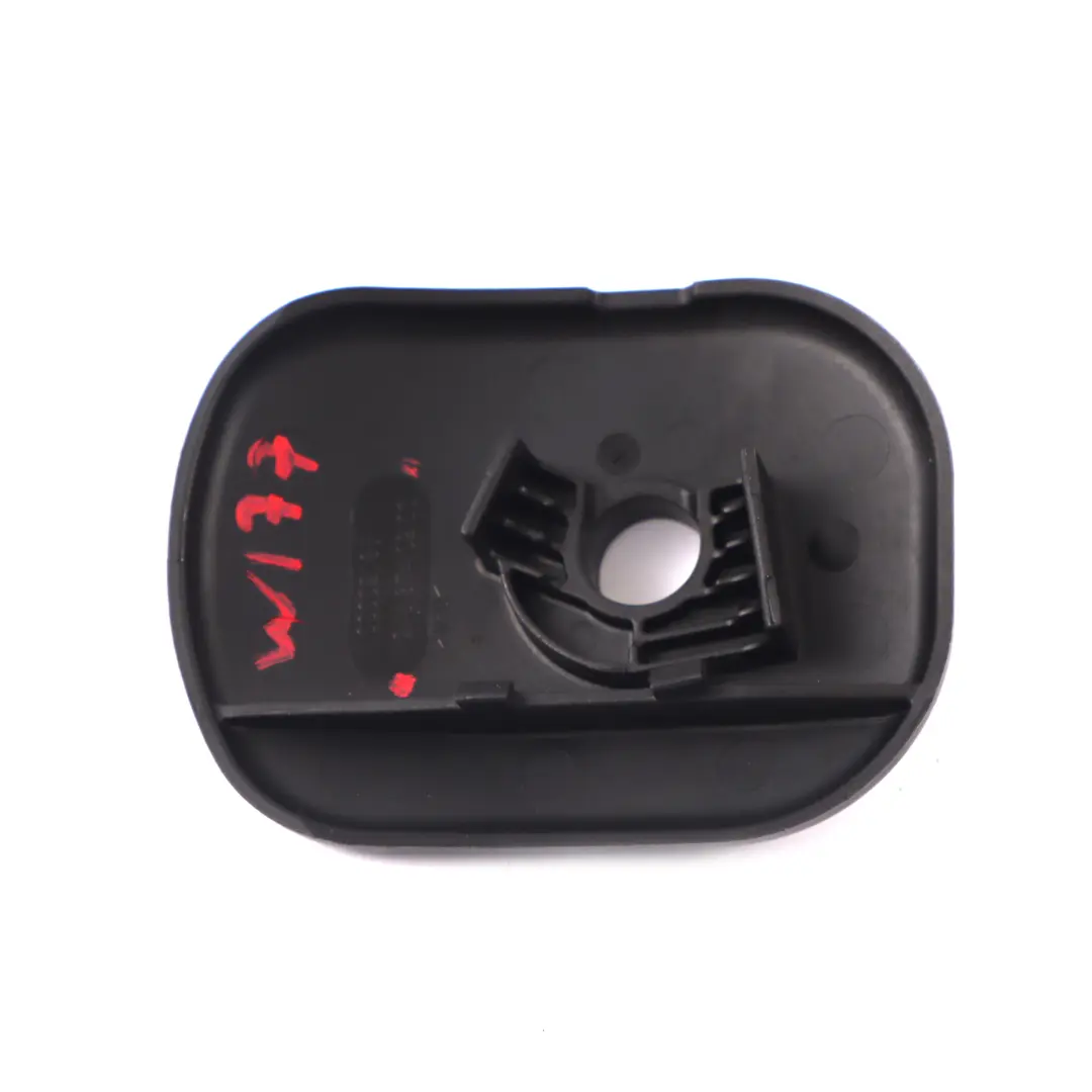 Panneau de recouvrement du levier de vitesse pour Mercedes W176 W246 à propos du numéro de pièce A2463740200 Mercedes W176 W246 Panneau de recouvrement du levier de vitesse - SKU A2463740200 - Numéro de pièce A2463740200