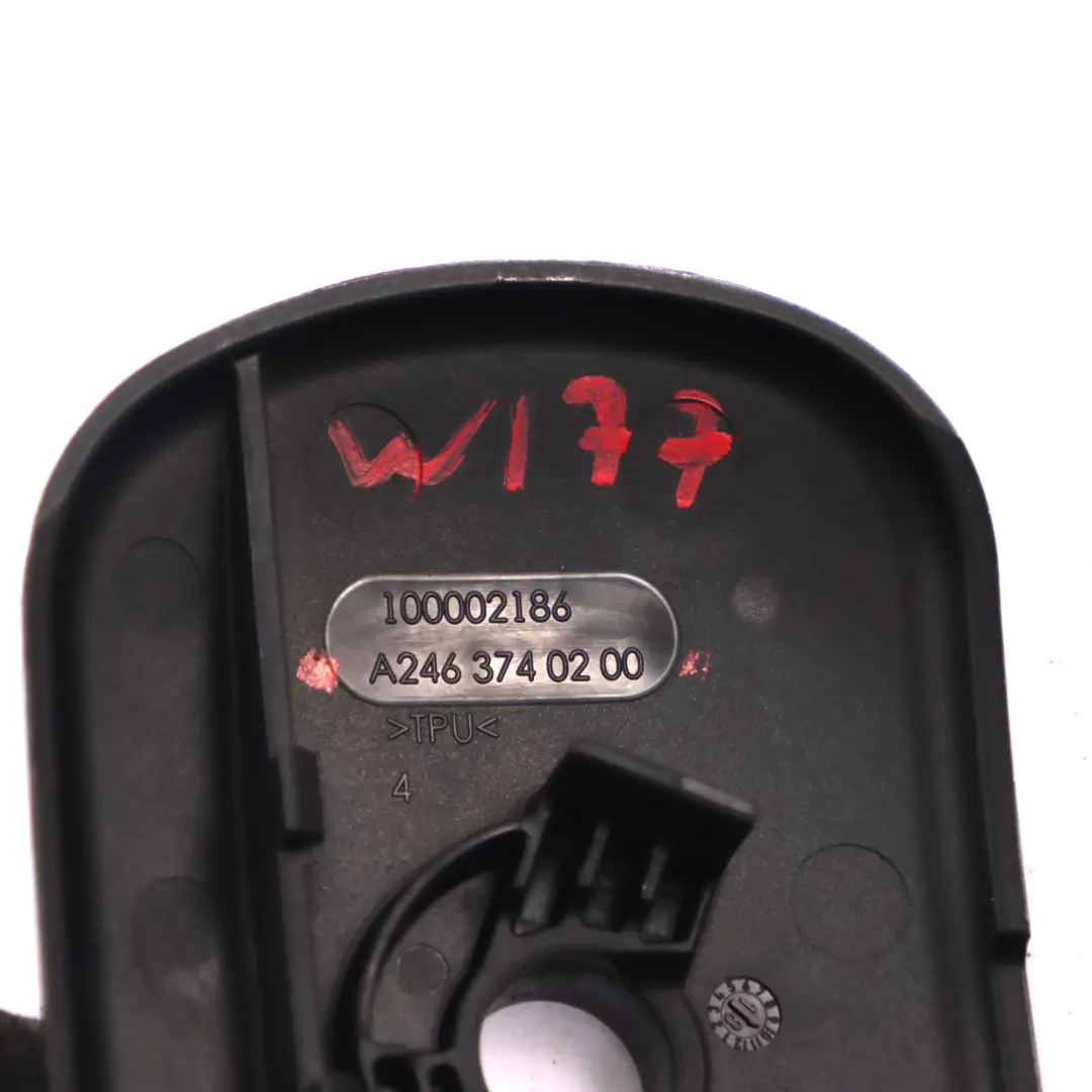 Mercedes W176 W246 Panneau de recouvrement du levier de vitesse - SKU A2463740200 - Numéro de pièce A2463740200