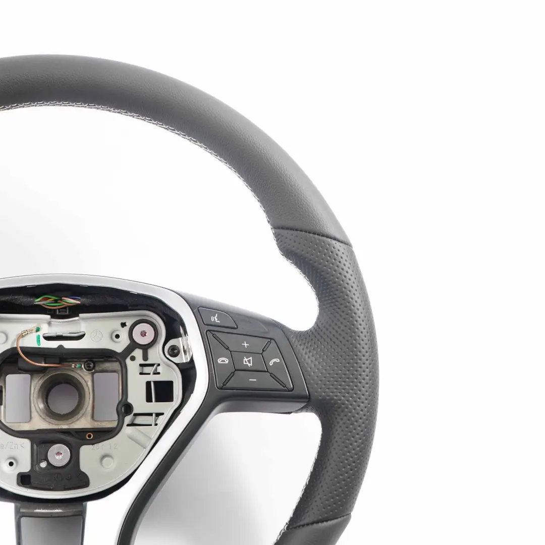 Steering Wheel Mercedes W176 W246 C117 NEW Black Leather with White Threads to with Part number A2464603803 Steering Wheel Mercedes W176 W246 C117 NEW Black Leather with White Threads - SKU A2464603803-1 - Part number A2464603803