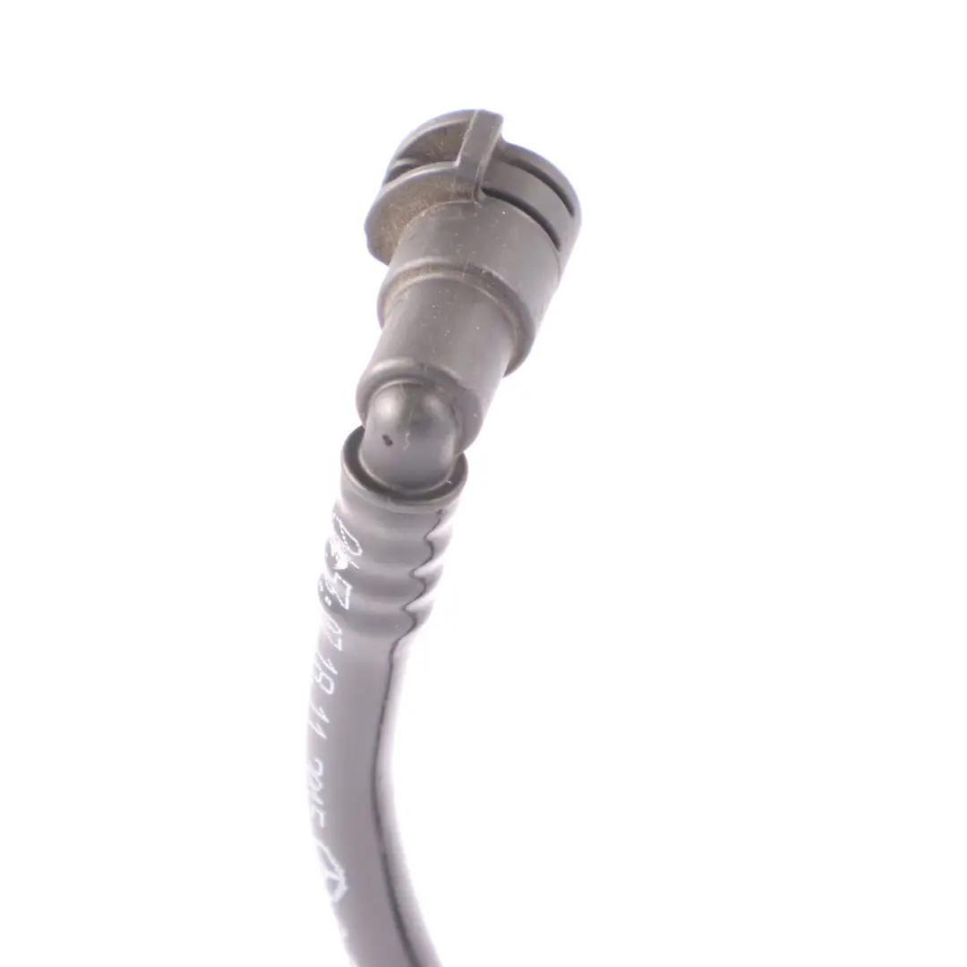  Tuyau De Ventilation Mercedes W176 W246 Tuyau D'Event De Carburant A2700183800 - SKU A2464700664 - Numéro de pièce A2464700664