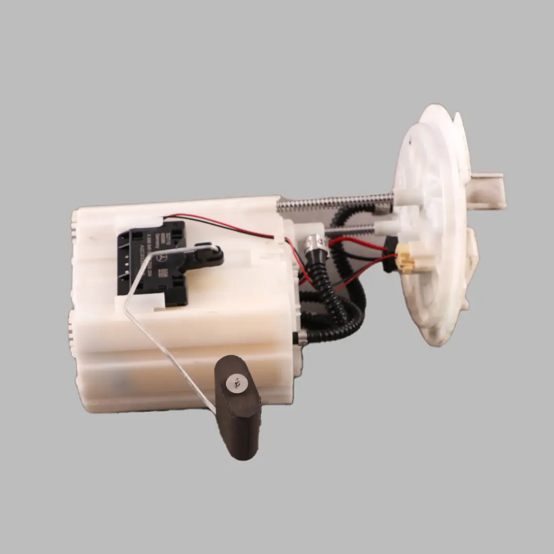 OM607 Pompa Paliwa A2464701494 do Mercedes W176 W246 o numerze A2464700994 Mercedes W176 W246 OM607 Pompa Paliwa A2464701494 - SKU A2464700994 - Numer Części A2464700994