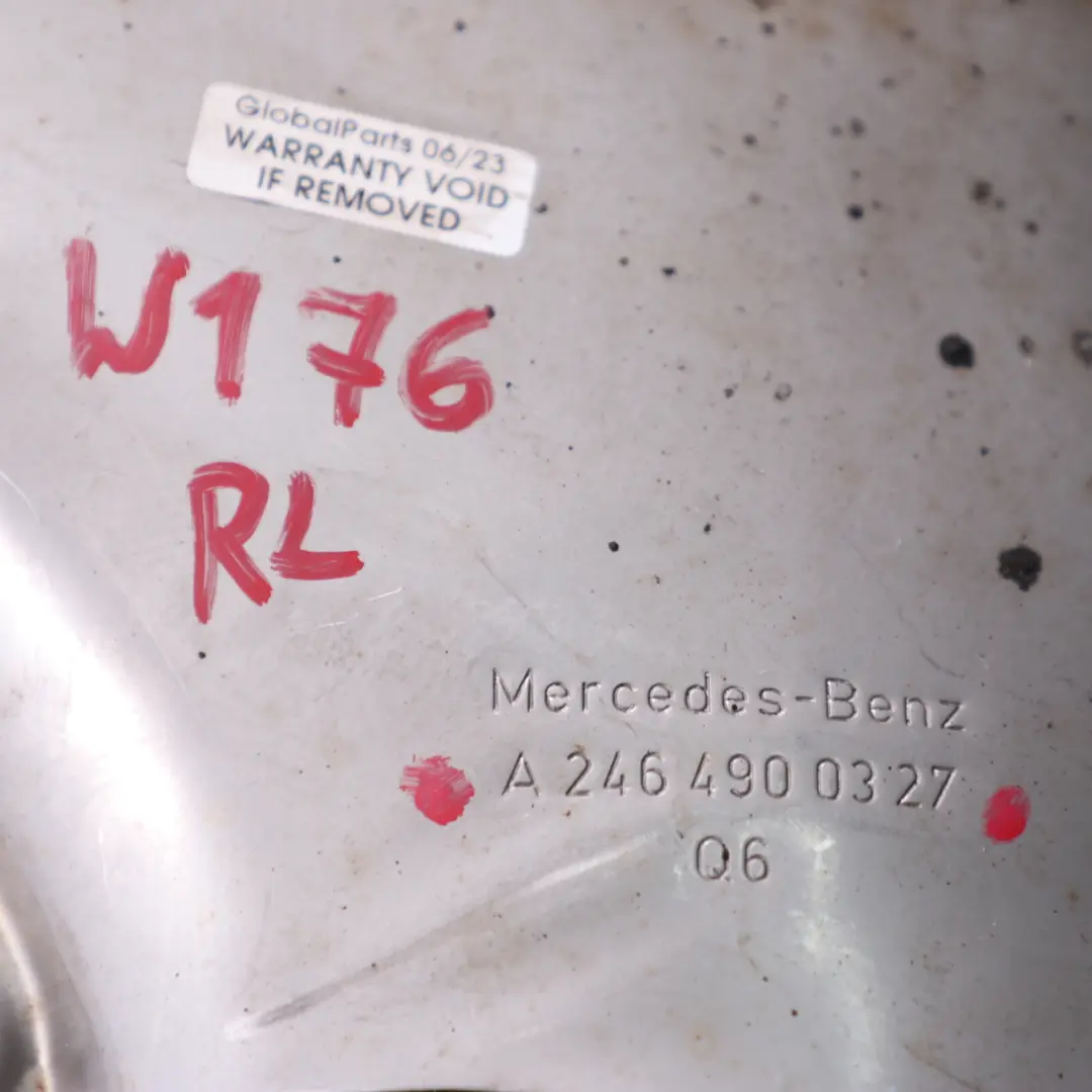 Auspuff Endschall Rohr hinten links rechts AMG Auspuffspitzen Set für Mercedes W176 mit Teilenummer A2464900427 Mercedes W176 Auspuff Endschall Rohr hinten links rechts AMG Auspuffspitzen Set - SKU A2464900427 - Teilenummer A2464900427