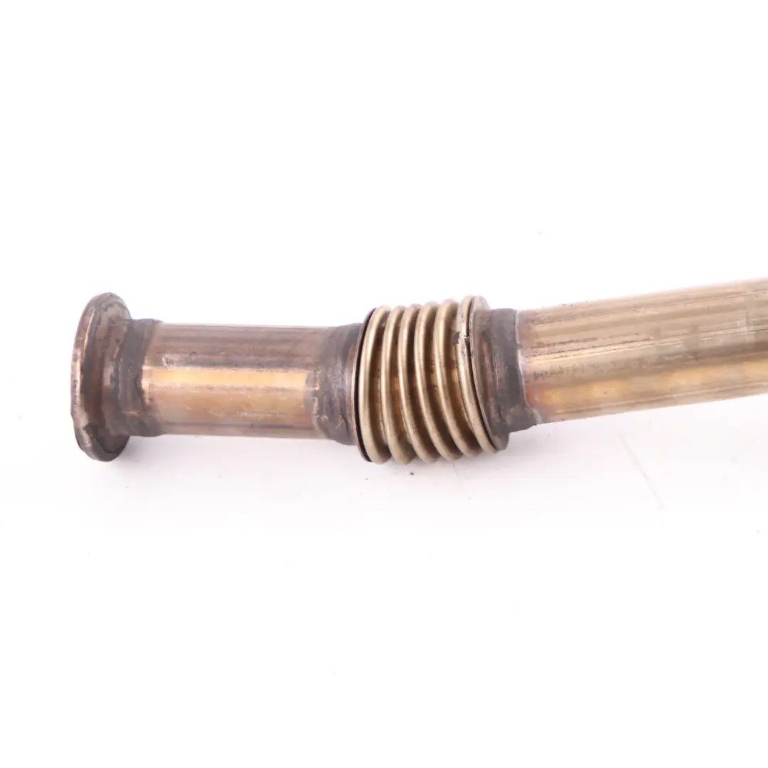 Tuyau d'échappement Mercedes W176 W246 OM651 Ligne recirculation pour à propos du numéro de pièce A2464902100 Tuyau d'échappement Mercedes W176 W246 OM651 Ligne recirculation - SKU A2464902100 - Numéro de pièce A2464902100