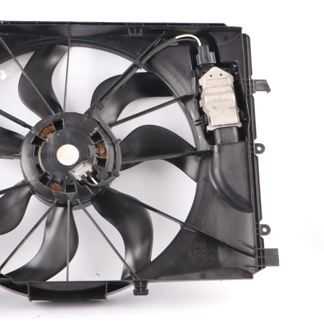 Motor Del Ventilador Del Radiador Mercedes W176 W246 Refrigeración - SKU A2465000064-1 - Número de pieza A2465000064