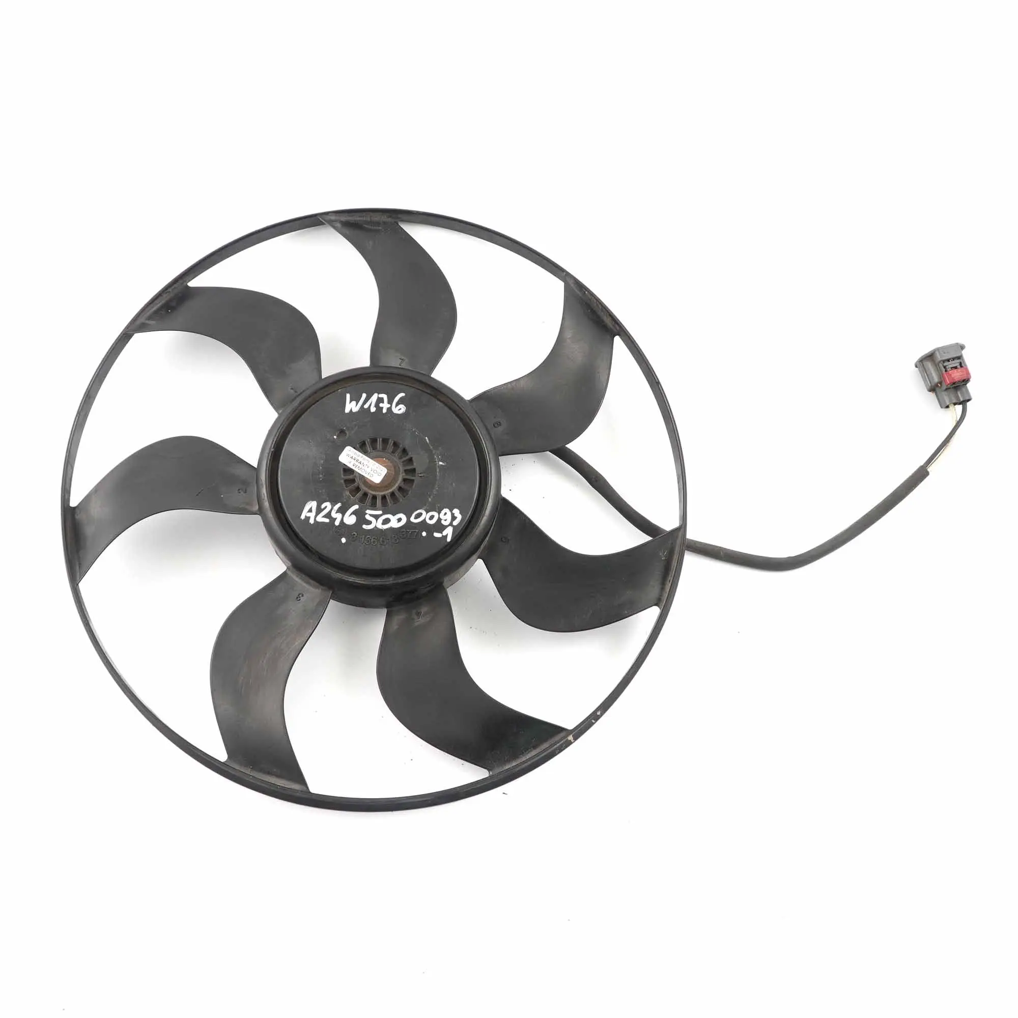 Radiatore raffreddamento Mercedes W176 Radiatore motore Ventilatore 3136613377