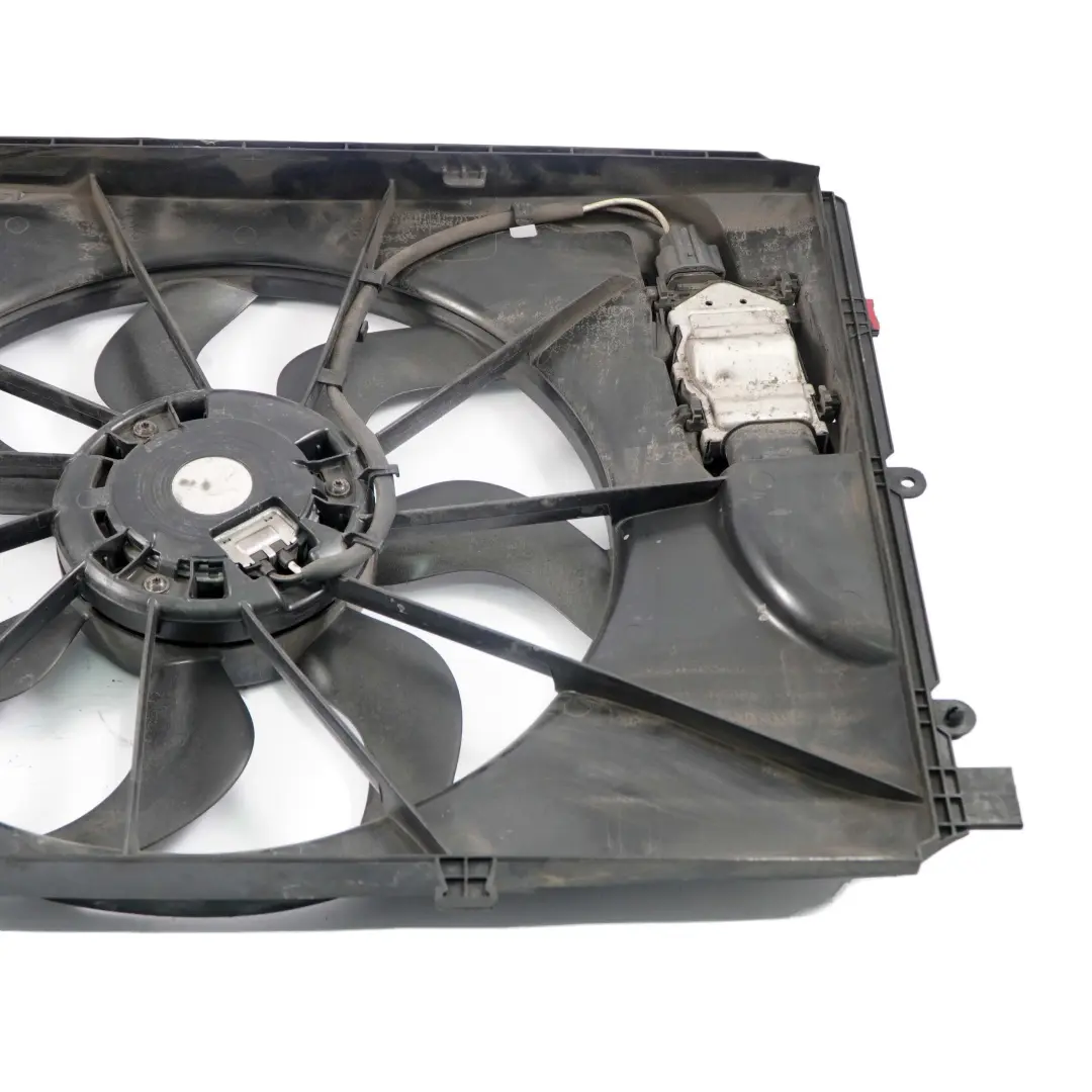 Mercedes-Benz A B W176 W246 Motor Refrigeracion Radiador Ventilador para con número de pieza A2465000093 Mercedes-Benz A B W176 W246 Motor Refrigeracion Radiador Ventilador - SKU A2465000093-1 - Número de pieza A2465000093