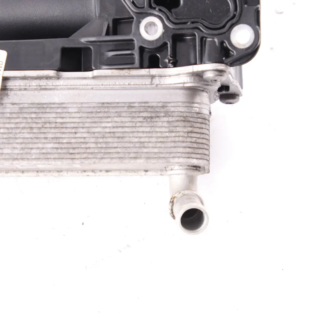 B38 B48 Echangeur Chaleur Refroidisseur Huile Moteur 8585624 pour BMW F20 F21 F30 LCI à propos du numéro de pièce A2465010501 BMW F20 F21 F30 LCI B38 B48 Echangeur Chaleur Refroidisseur Huile Moteur 8585624 - SKU A2465010501 - Numéro de pièce A2465010501