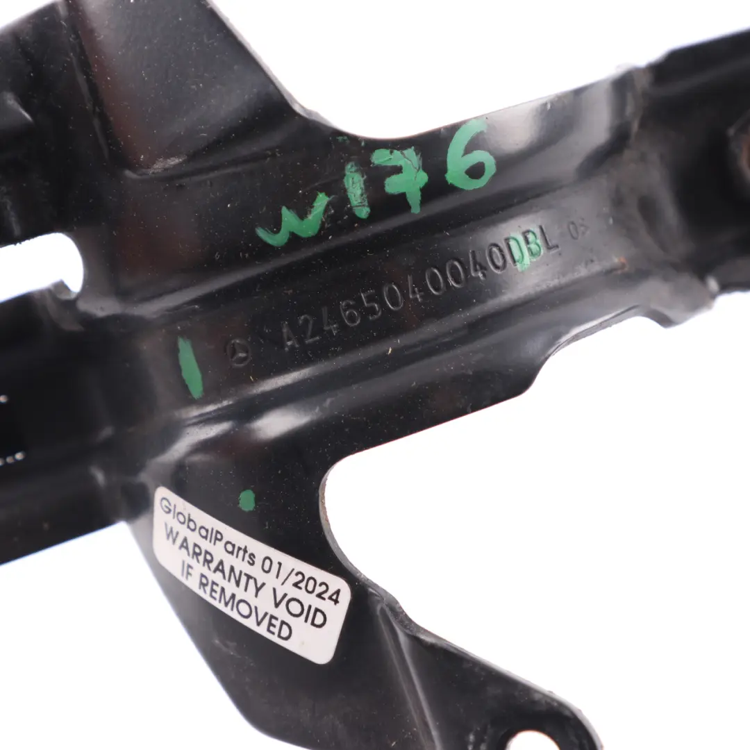 Mercedes W176 W246 Pompe eau secondaire auxiliaire refroidissement - SKU A2465040040 - Numéro de pièce A2465040040