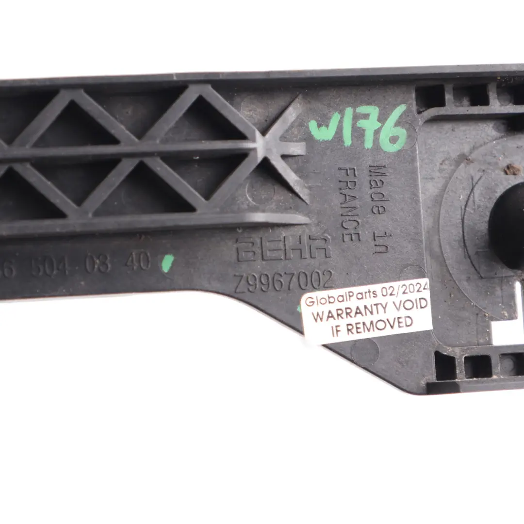 Soporte Radiador Izquierdo Soporte para Mercedes W246 con número de pieza A2465040340 Mercedes W246 Soporte Radiador Izquierdo Soporte - SKU A2465040340 - Número de pieza A2465040340