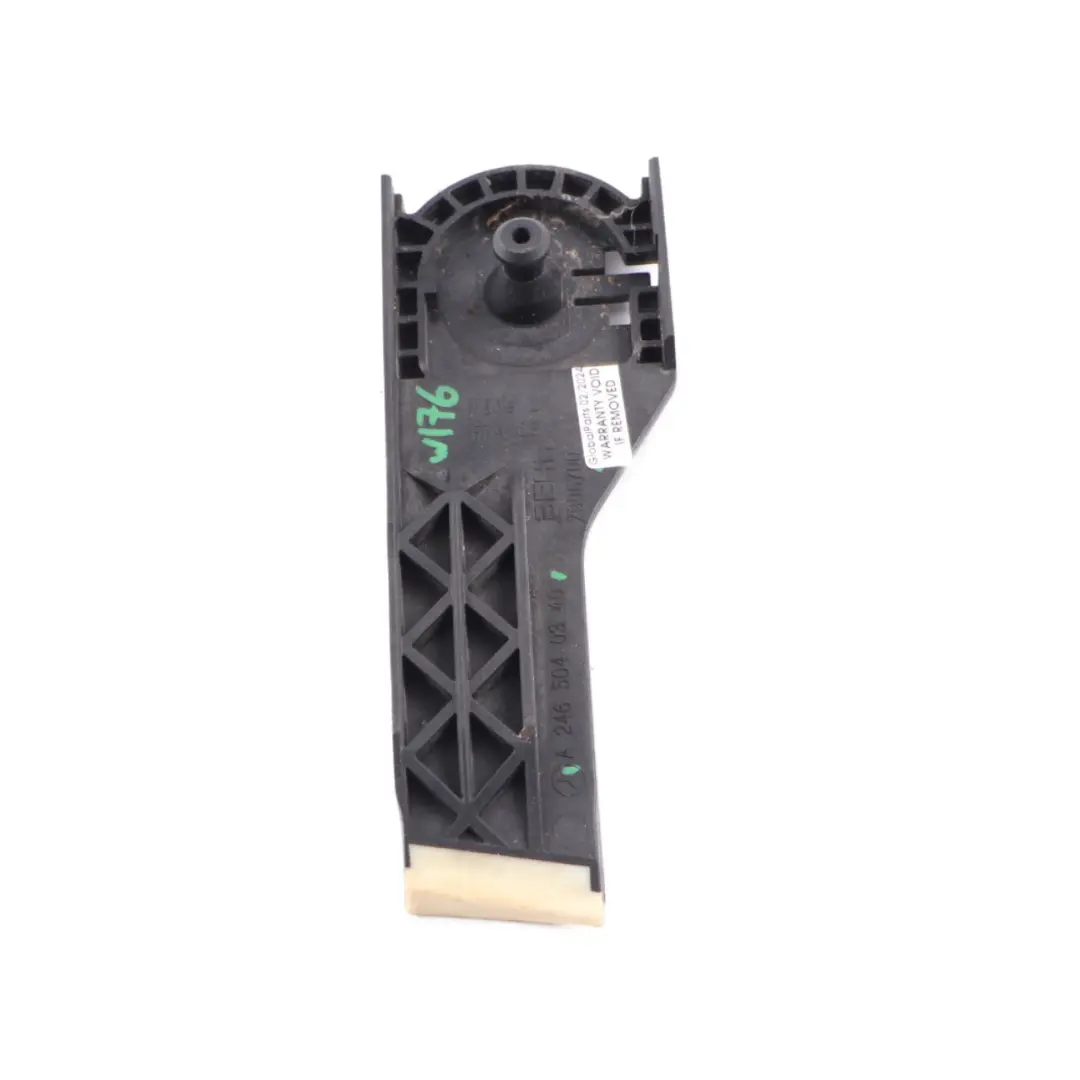 Mercedes W246 Staffa supporto radiatore sinistra Supporto montaggio - SKU A2465040340 - Numero di parte A2465040340