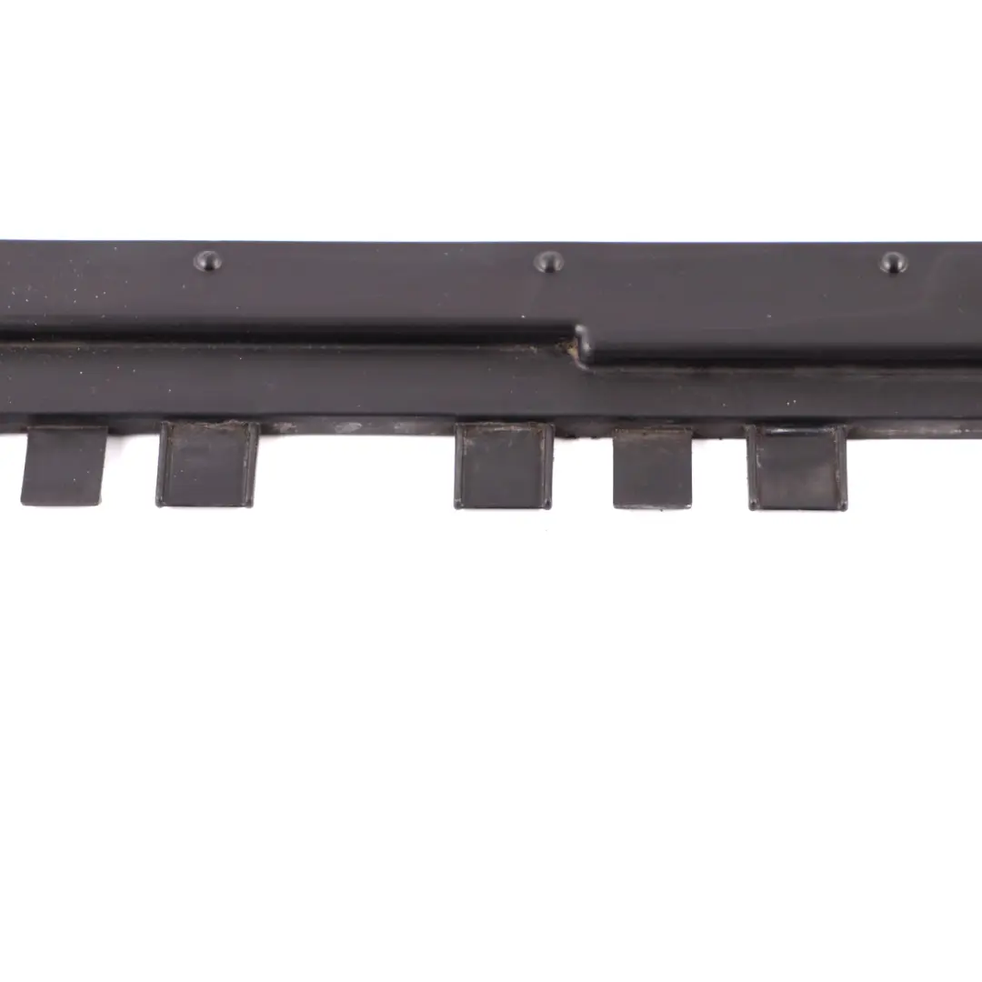 Luft kanal Vorderseite platte Kühler abdeckung 7390474 für Mini Countryman F60 mit Teilenummer A2465051330 Mini Countryman F60 Luft kanal Vorderseite platte Kühler abdeckung 7390474 - SKU A2465051330 - Teilenummer A2465051330