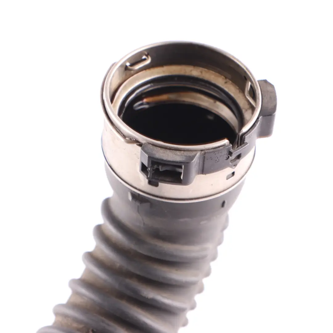 Tuyau admission air Mercedes C117 W176 W246 M270 Intercooler Hose pour à propos du numéro de pièce A2465200001 Tuyau admission air Mercedes C117 W176 W246 M270 Intercooler Hose - SKU A2465200001 - Numéro de pièce A2465200001