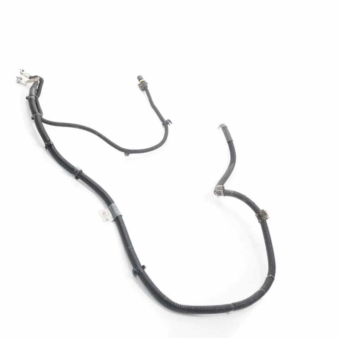 Lichtmaschinenkabel Mercedes W176 OM651 Batterie Vorsicherungskasten für mit Teilenummer A2465400308 Lichtmaschinenkabel Mercedes W176 OM651 Batterie Vorsicherungskasten - SKU A2465400308 - Teilenummer A2465400308