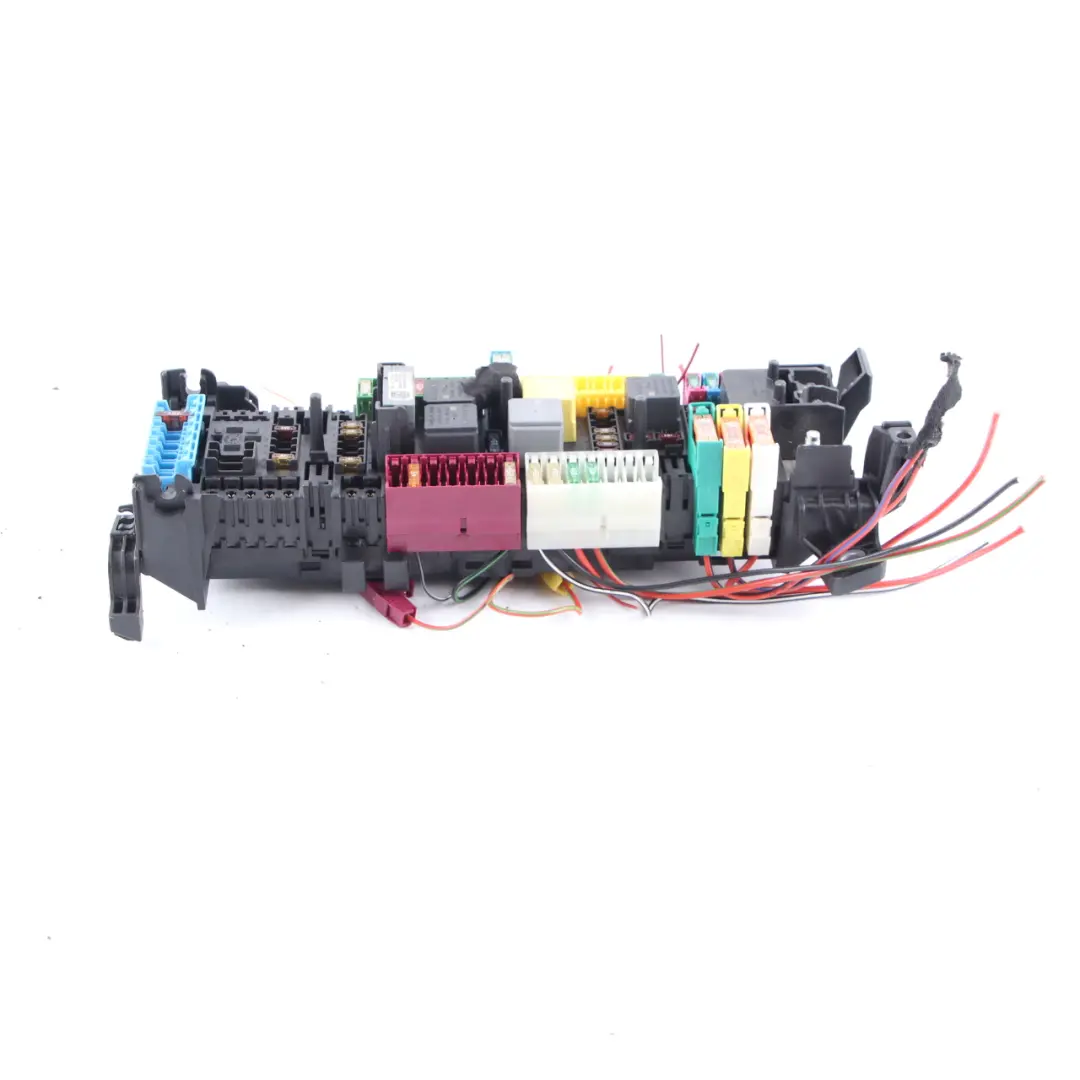 Mercedes W176 Scatola relè fusibili A2469067200 - SKU A2465400340-1 - Numero di parte A2465400340
