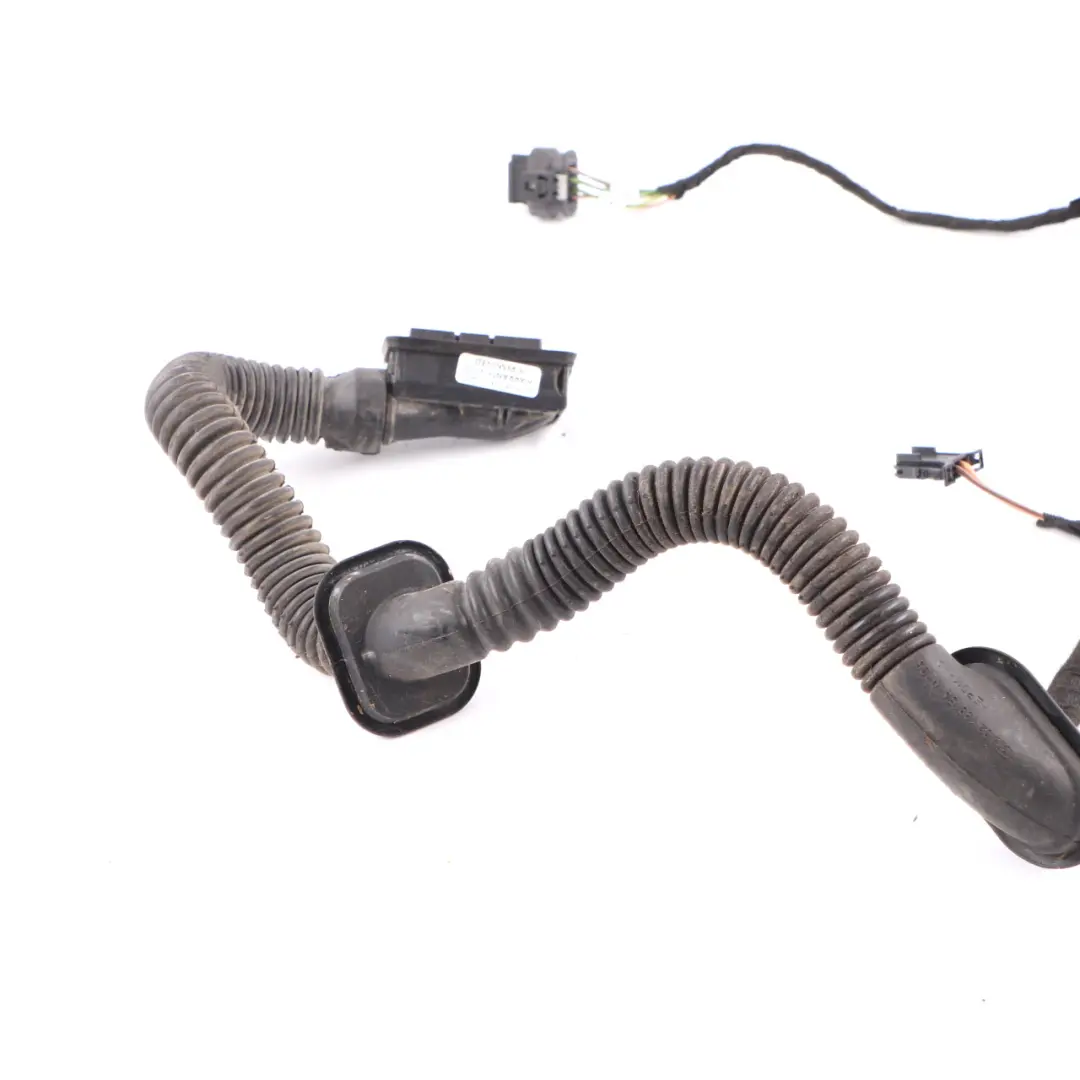 Mercedes W176 Porta Cablaggio Cavo Posteriore Sinistra Destra A2465407711 - SKU RHD-A2465401135 - Numero di parte A2465401135