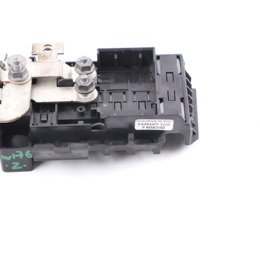 Mercedes W156 W176 W246 Caja Fusibles Módulo Unidad Relé Delantero - SKU A2465401350 - Número de pieza A2465401350