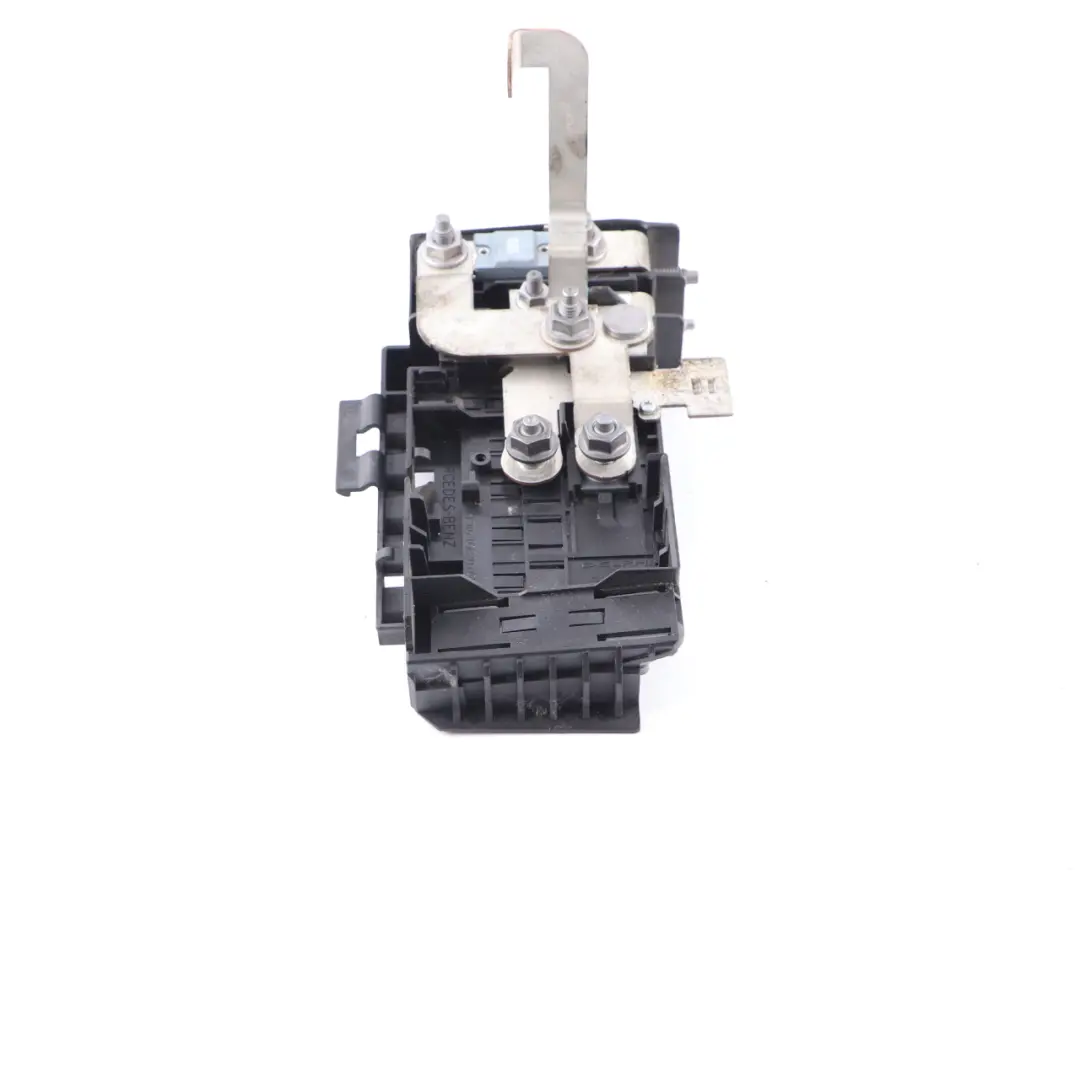 Mercedes W156 W176 W246 Caja Fusibles Módulo Unidad Relé Delantero - SKU A2465401350 - Número de pieza A2465401350