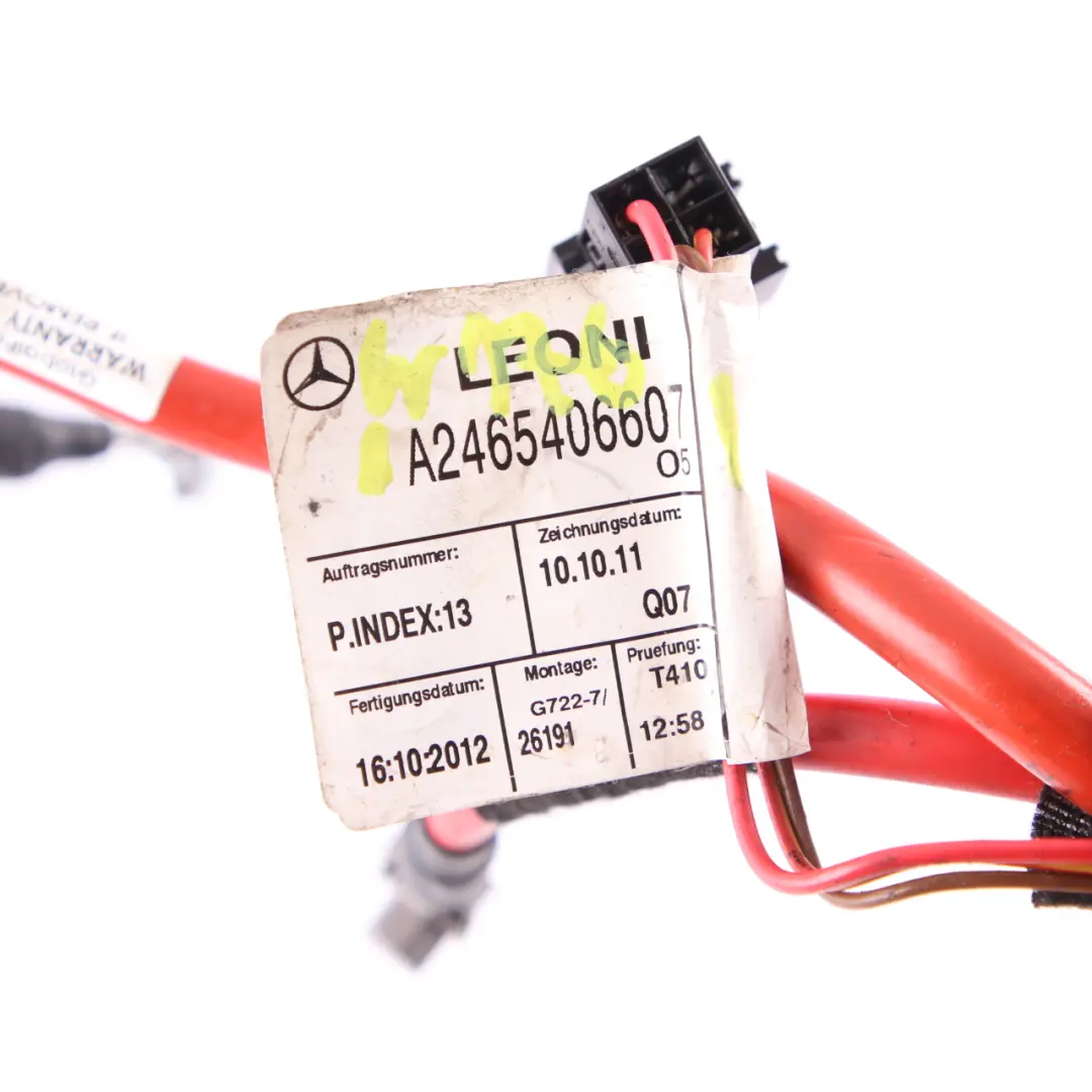  Cable Positif Mercedes W176 W246 Plomb de Batterie Plus Pole Rouge - SKU A2465406607 - Numéro de pièce A2465406607