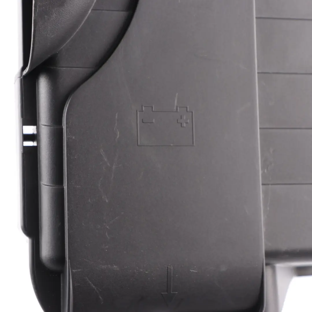 Coperchio batteria Scatola Rivestimento pannello per Mercedes C117 W176 W246 con numero di parte A2465411005 Mercedes C117 W176 W246 Coperchio batteria Scatola Rivestimento pannello - SKU A2465411005 - Numero di parte A2465411005