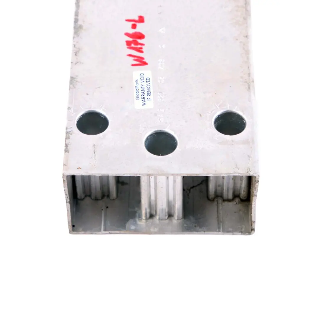 Pare Chocs Avant Élément Déformation Absorbeur Gauche pour Mercedes W176 à propos du numéro de pièce A2466200195 Mercedes W176 Pare Chocs Avant Élément Déformation Absorbeur Gauche - SKU A2466200195 - Numéro de pièce A2466200195