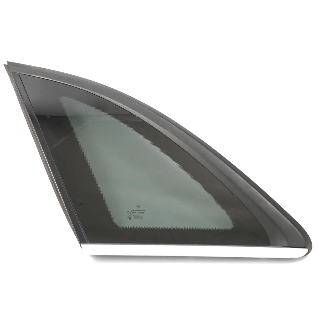 Viertel Seitenscheibe Glas hinten links getönt für Mercedes W246 Coupe mit Teilenummer A2466702300 Mercedes W246 Coupe Viertel Seitenscheibe Glas hinten links getönt - SKU A2466702300 - Teilenummer A2466702300