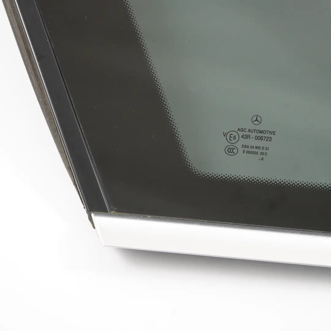 Vetro del finestrino laterale sinistro per Mercedes W246 Coupe con numero di parte A2466702300 Mercedes W246 Coupe Vetro del finestrino laterale sinistro - SKU A2466702300 - Numero di parte A2466702300