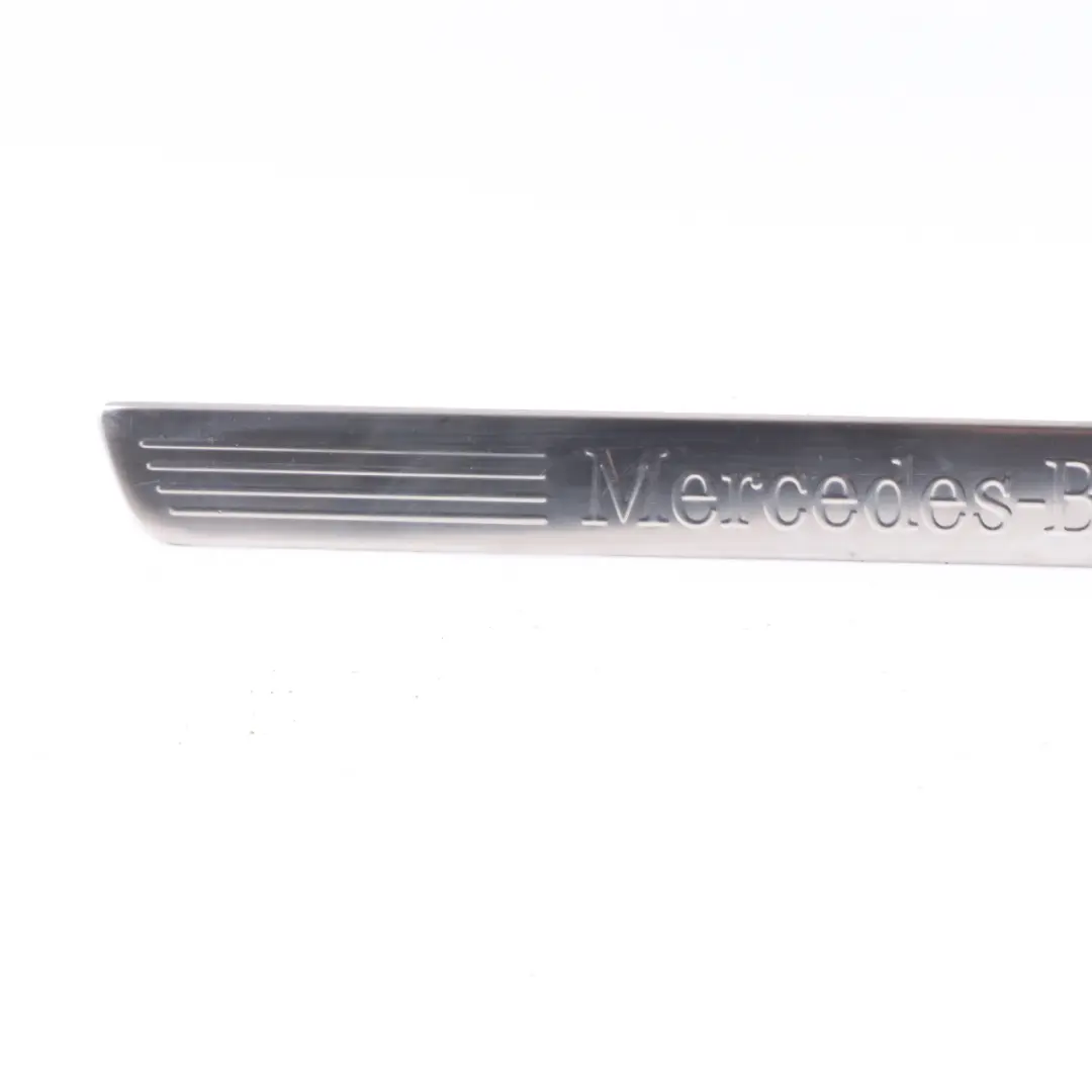  Türschweller Mercedes W176 W246 Verkleidung Trittstufenabdeckung Vorne L R - SKU A2466800135 - Teilenummer A2466800135