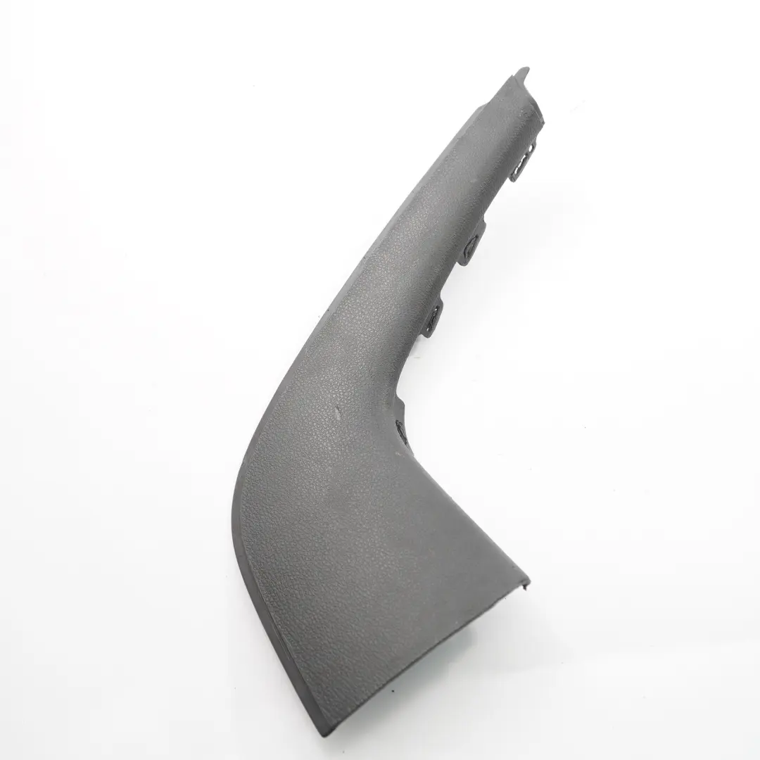 Mercedes W246 Pannello rivestimento del conoide centrale destro nero - SKU A2466800171 - Numero di parte A2466800171
