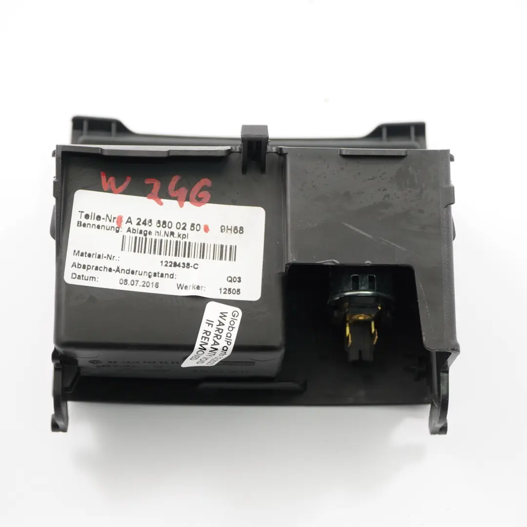 Mercedes W246 Portacenere Console Centrale Posteriore Presa per Vassoio Cenere - SKU A2466800250 - Numero di parte A2466800250