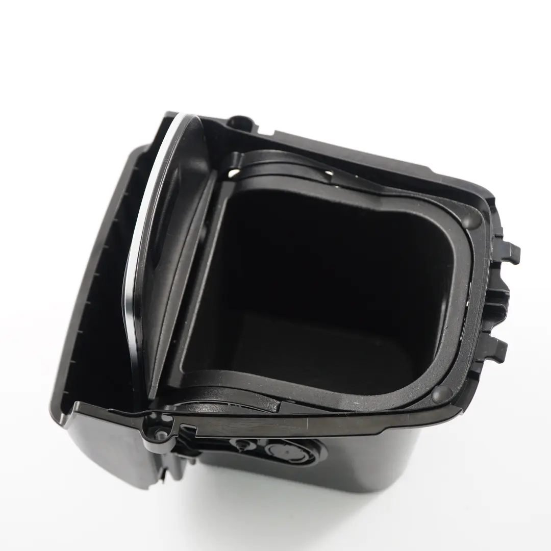 Mittel konsole Aschenbecher Ablagefach Trim schwarz für Mercedes W246 mit Teilenummer A2466802500 Mercedes W246 Mittel konsole Aschenbecher Ablagefach Trim schwarz - SKU A2466802500 - Teilenummer A2466802500