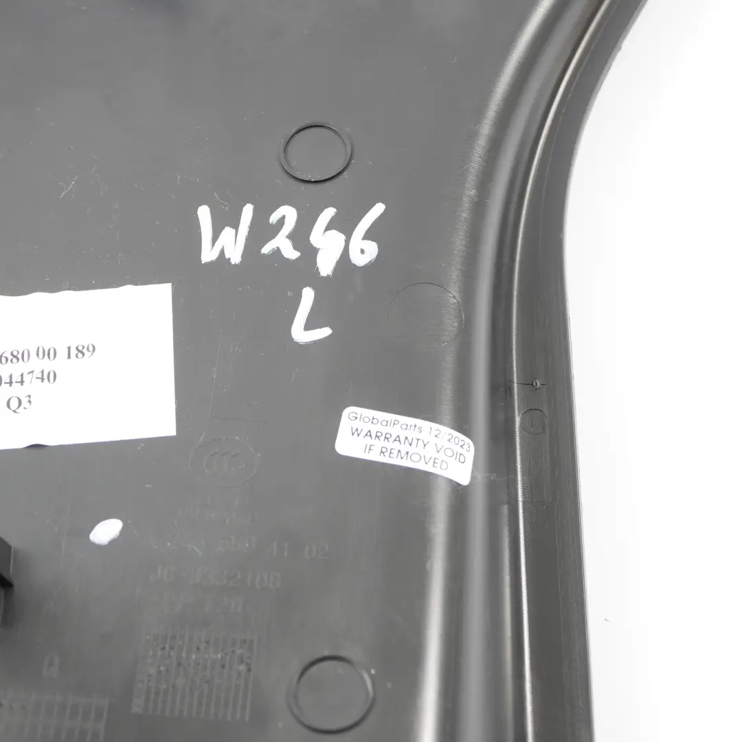 Mercedes A246 Tablero de instrumentos Tapa del panel Izquierda - SKU A2466804102 - Número de pieza A2466804102