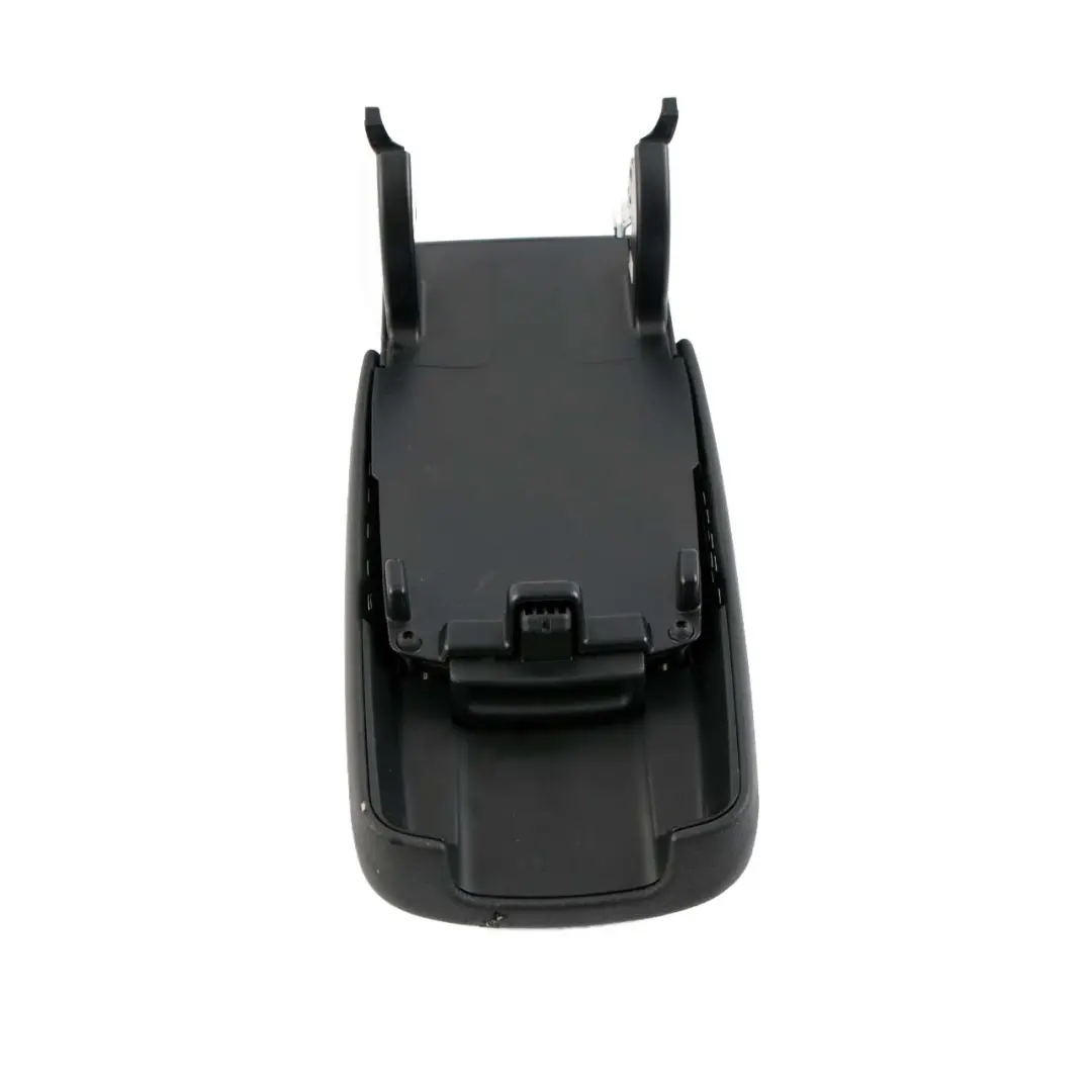 Mittelkonsole Armlehnenablage Schwarz Lederausstattung für Mercedes W176 mit Teilenummer A2466808901 Mercedes W176 Mittelkonsole Armlehnenablage Schwarz Lederausstattung - SKU A2466808901 - Teilenummer A2466808901