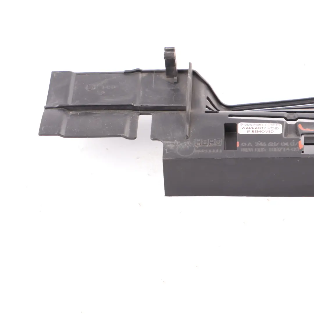 Mercedes W176 W246 Pannello anteriore Slam Staffa Paraurti Montaggio Destra - SKU A2466870407 - Numero di parte A2466870407