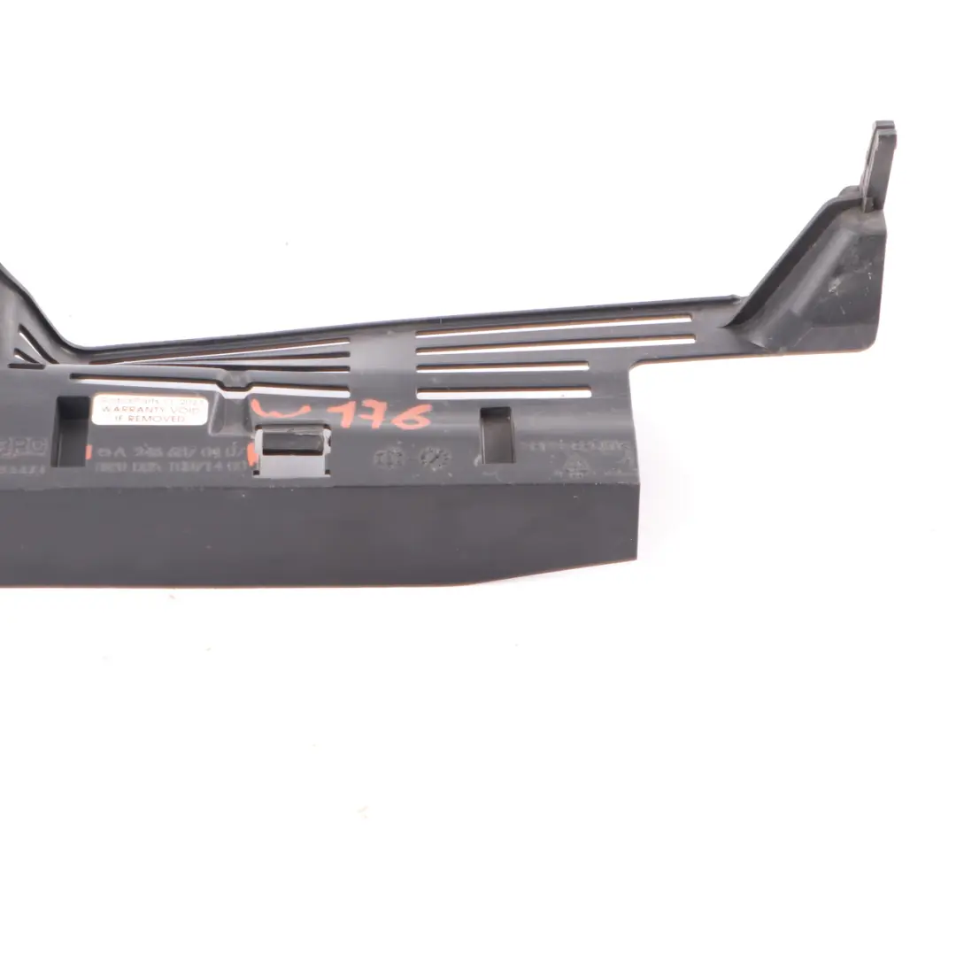 Mercedes W176 W246 Pannello anteriore Slam Staffa Paraurti Montaggio Destra - SKU A2466870407 - Numero di parte A2466870407