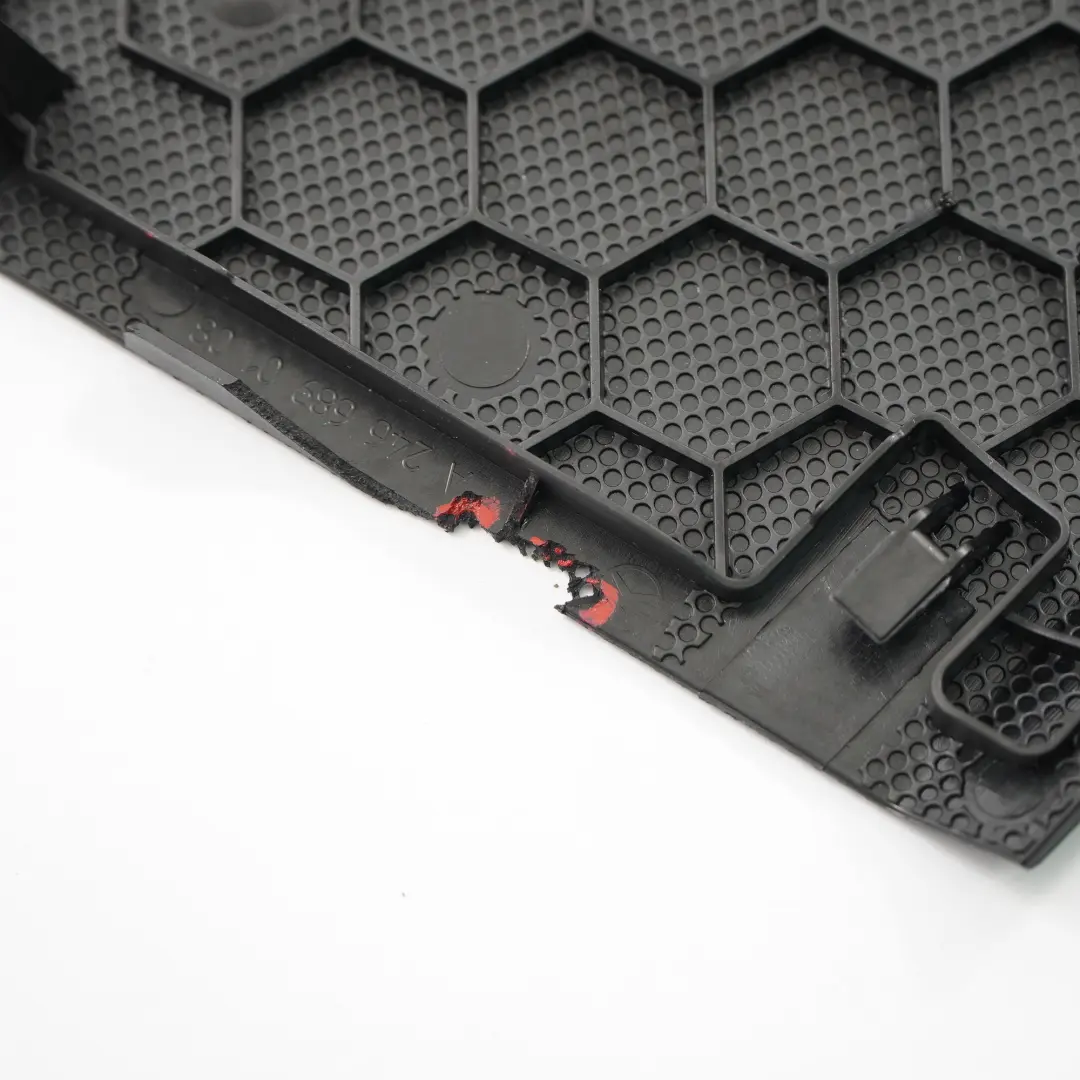 Mercedes W246 Armaturenbrett Instrumententafel Obere Links Abdeckung - SKU A2466891100 - Teilenummer A2466891100