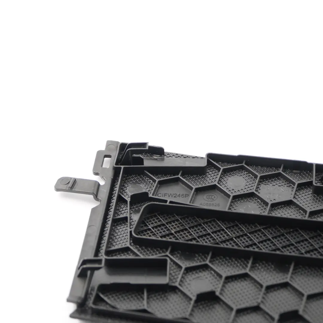 Salpicadero Panel Instrumentos Tapa Superior Derecha Embellecedor para Mercedes W246 con número de pieza A2466891200 Mercedes W246 Salpicadero Panel Instrumentos Tapa Superior Derecha Embellecedor - SKU A2466891200 - Número de pieza A2466891200