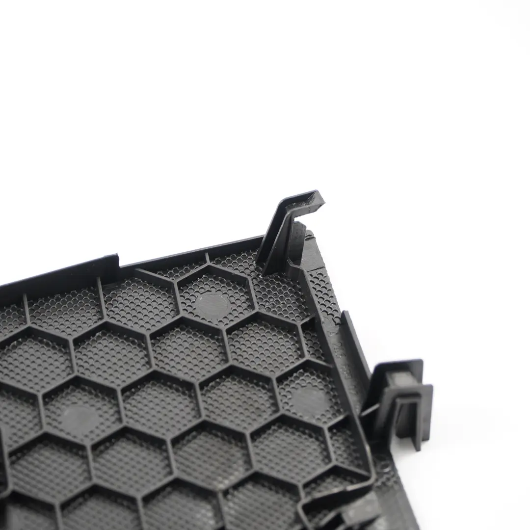 Armaturenbrett Instrumententafel Oben Rechts Abdeckung für Mercedes W246 mit Teilenummer A2466891200 Mercedes W246 Armaturenbrett Instrumententafel Oben Rechts Abdeckung - SKU A2466891200 - Teilenummer A2466891200