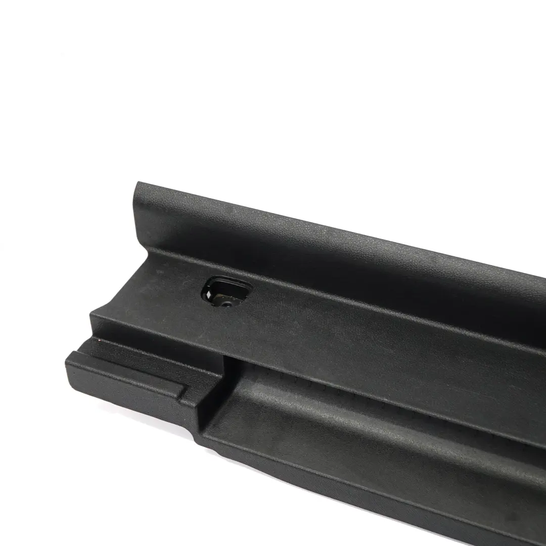 Maletero Suelo Maletero Panel Negro para Mercedes W246 con número de pieza A2466900014 Mercedes W246 Maletero Suelo Maletero Panel Negro - SKU A2466900014 - Número de pieza A2466900014