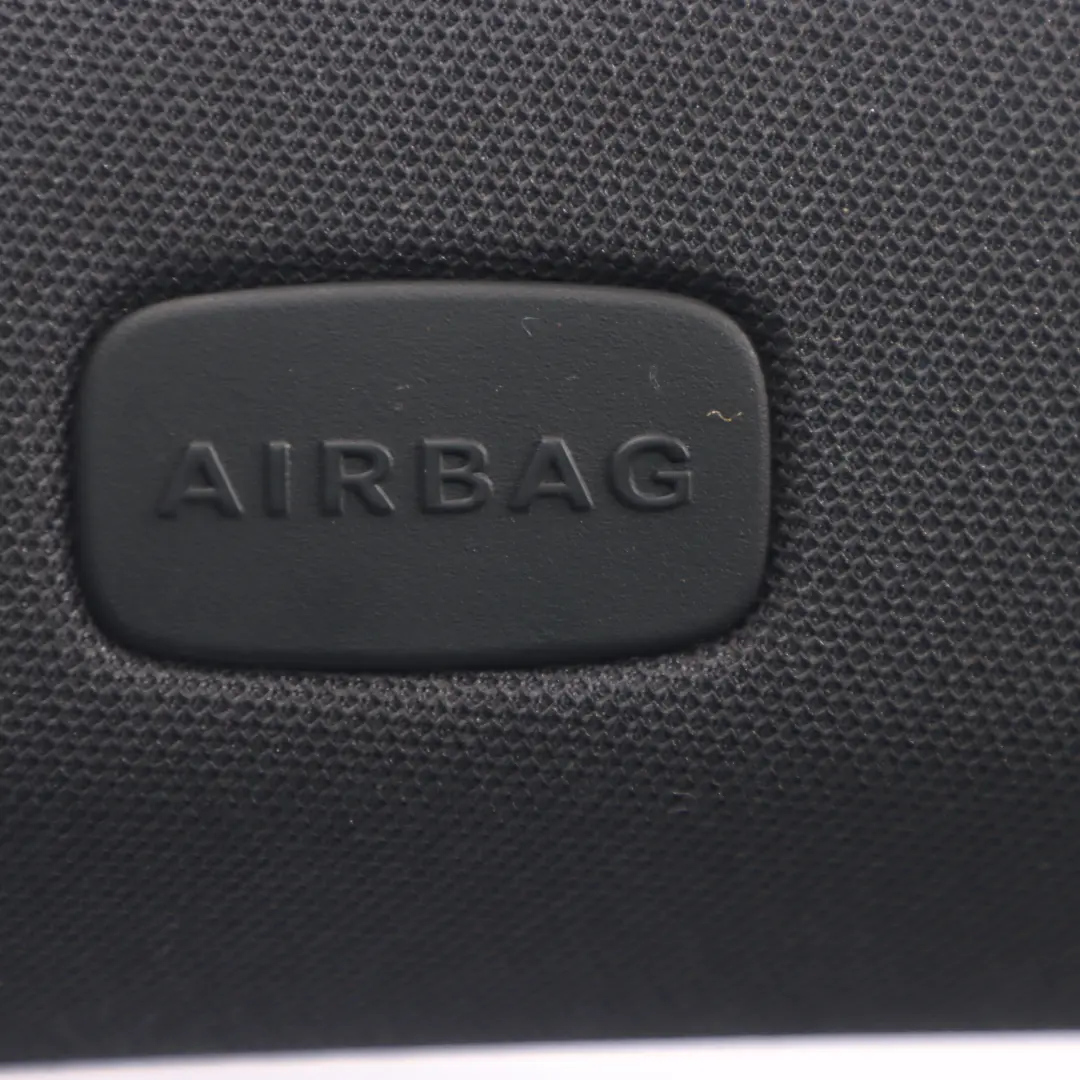 Osłona Poszycie Słupka A Lewa Czarna do Mercedes W246 o numerze A2466900125 Mercedes W246 Osłona Poszycie Słupka A Lewa Czarna - SKU A2466900125 - Numer Części A2466900125